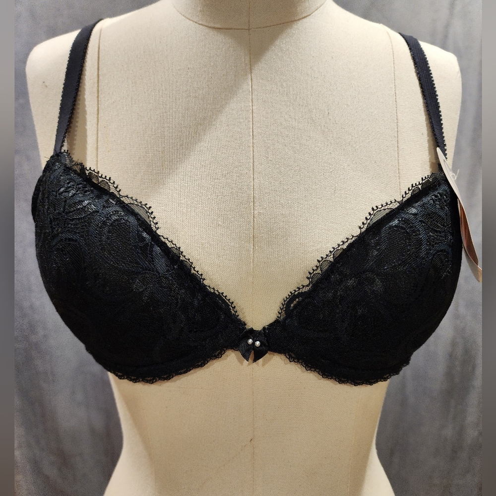 Wacoal Vintage 1993 85575 Women's Push up Bra Size 34B Removable Padding